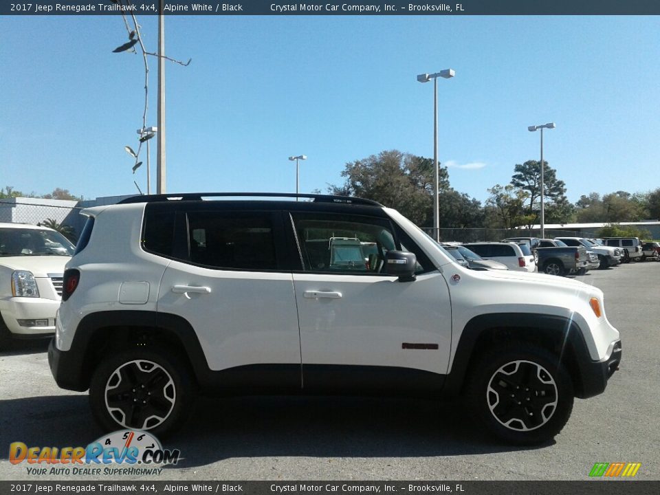2017 Jeep Renegade Trailhawk 4x4 Alpine White / Black Photo #6
