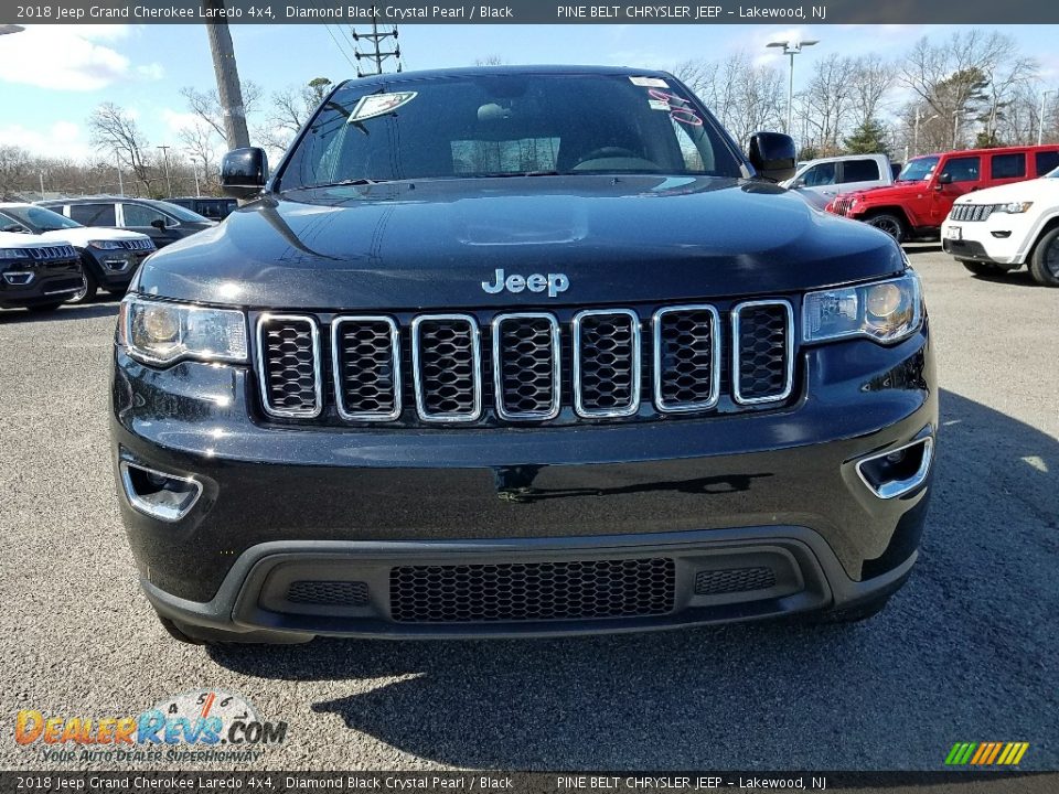 2018 Jeep Grand Cherokee Laredo 4x4 Diamond Black Crystal Pearl / Black Photo #2