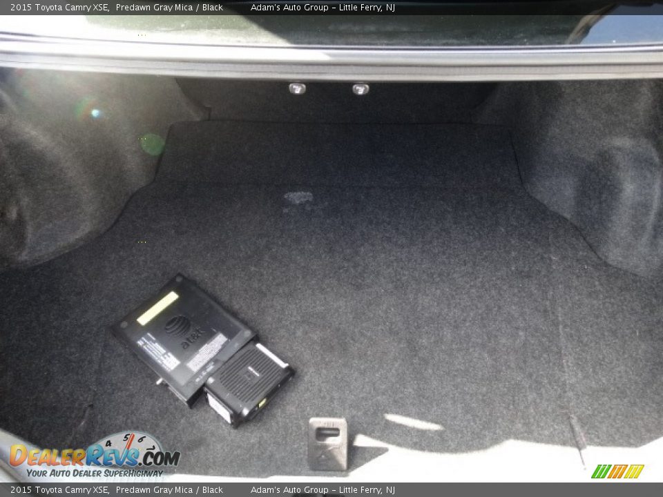 2015 Toyota Camry XSE Predawn Gray Mica / Black Photo #24