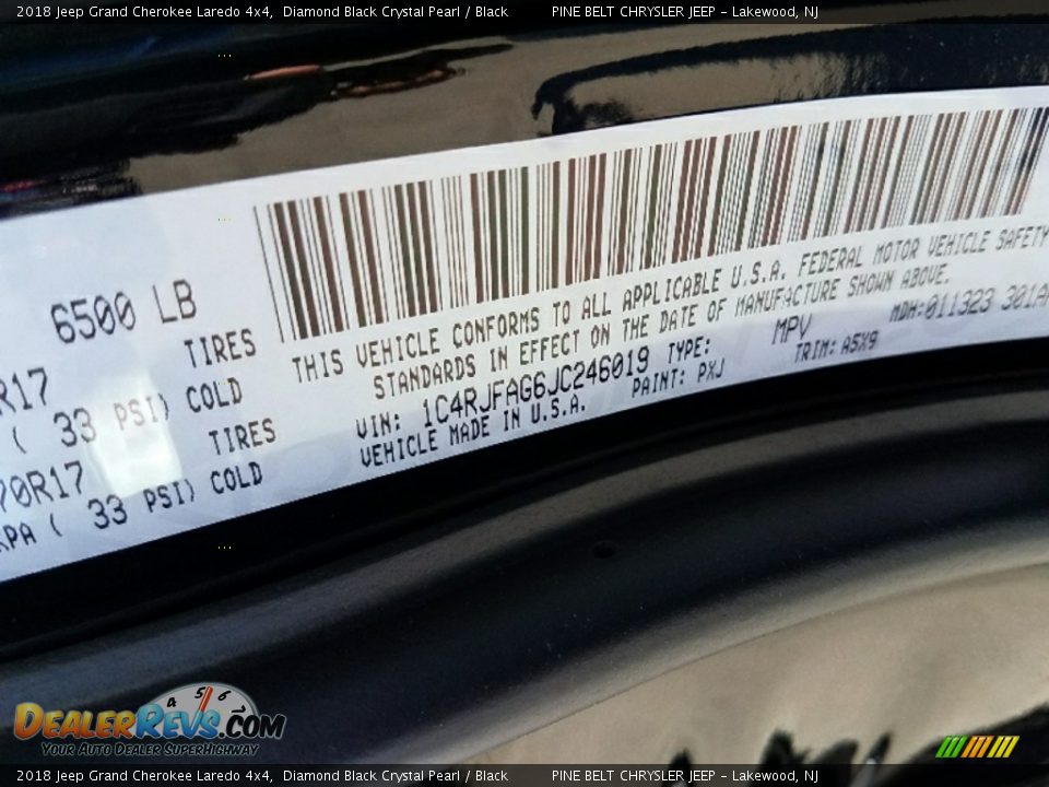 2018 Jeep Grand Cherokee Laredo 4x4 Diamond Black Crystal Pearl / Black Photo #9