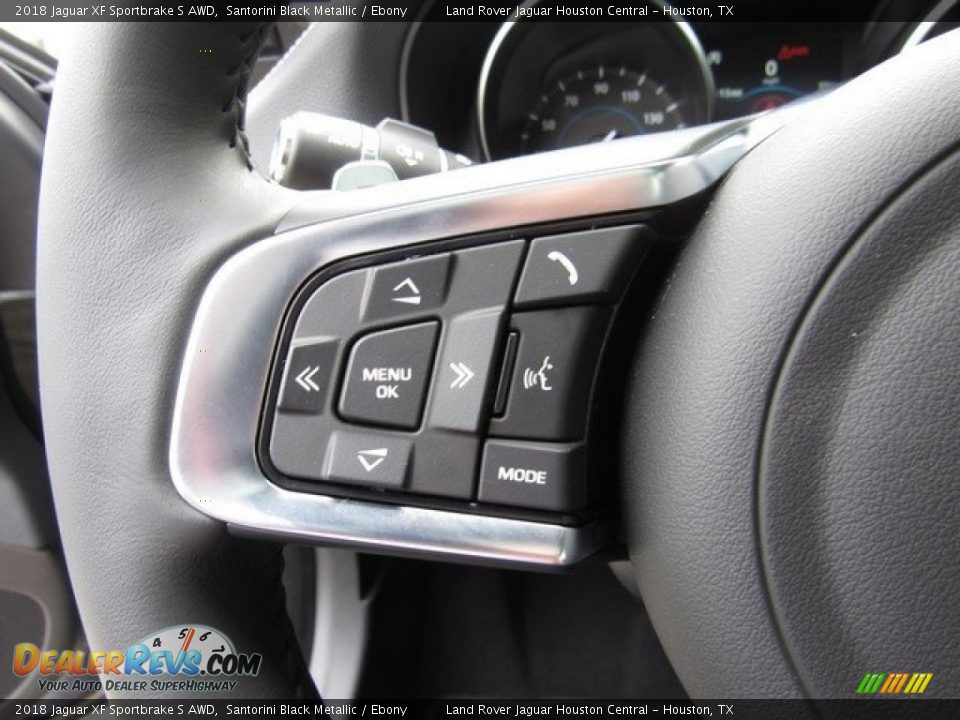 Controls of 2018 Jaguar XF Sportbrake S AWD Photo #28