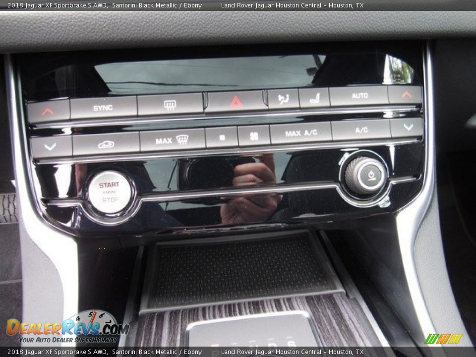 2018 Jaguar XF Sportbrake S AWD Santorini Black Metallic / Ebony Photo #34