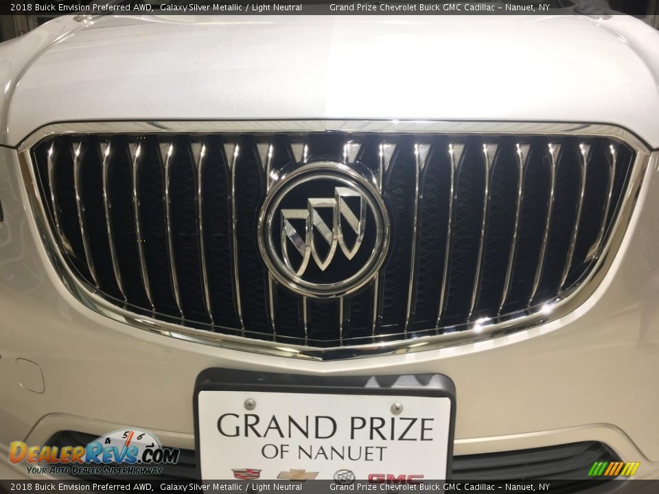 2018 Buick Envision Preferred AWD Galaxy Silver Metallic / Light Neutral Photo #9