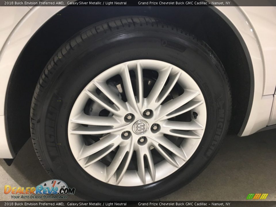 2018 Buick Envision Preferred AWD Galaxy Silver Metallic / Light Neutral Photo #10