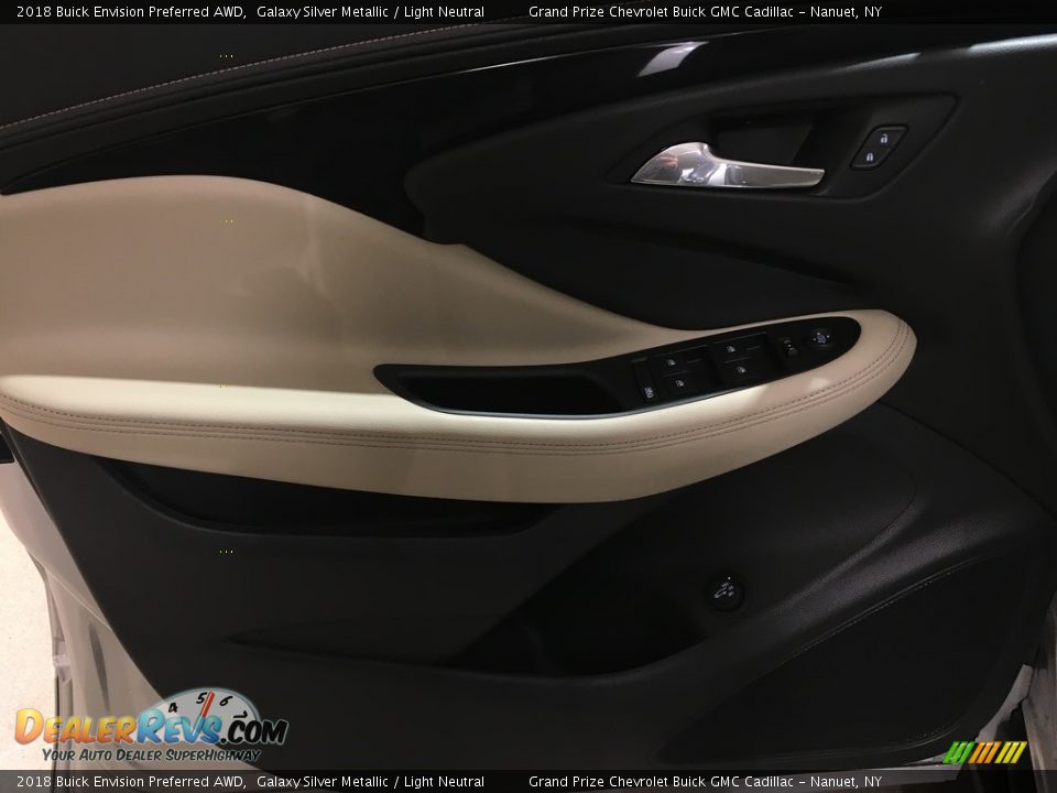 2018 Buick Envision Preferred AWD Galaxy Silver Metallic / Light Neutral Photo #11