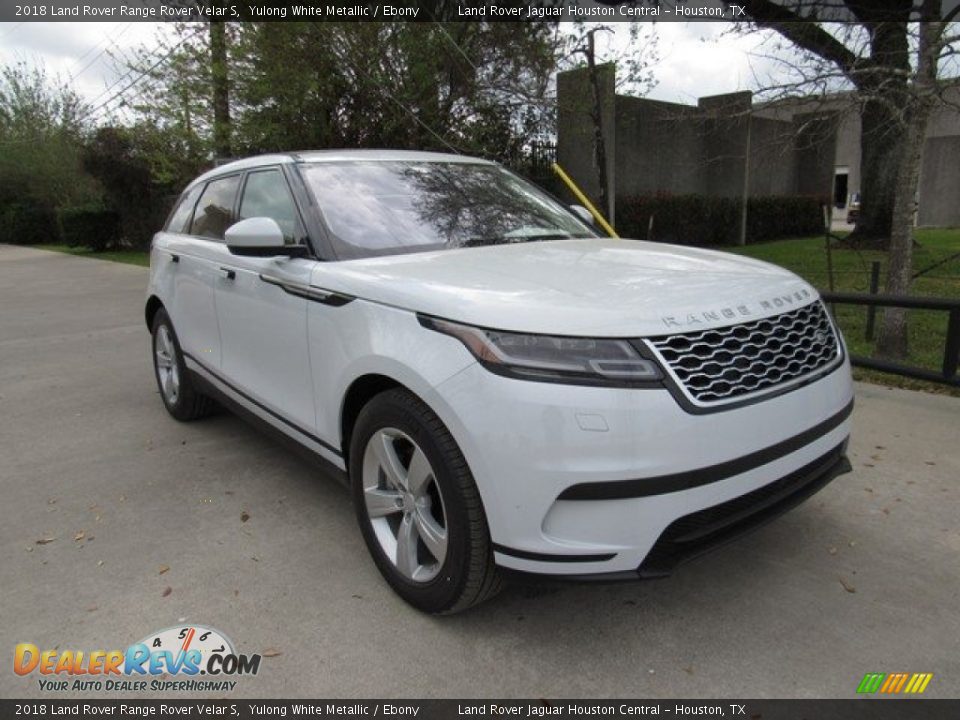 2018 Land Rover Range Rover Velar S Yulong White Metallic / Ebony Photo #2