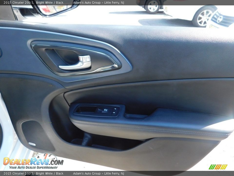 2015 Chrysler 200 S Bright White / Black Photo #17