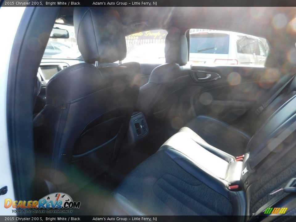 2015 Chrysler 200 S Bright White / Black Photo #25