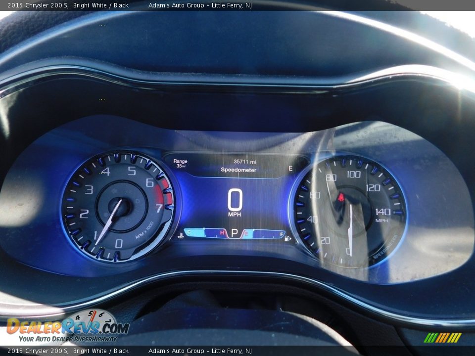 2015 Chrysler 200 S Bright White / Black Photo #33
