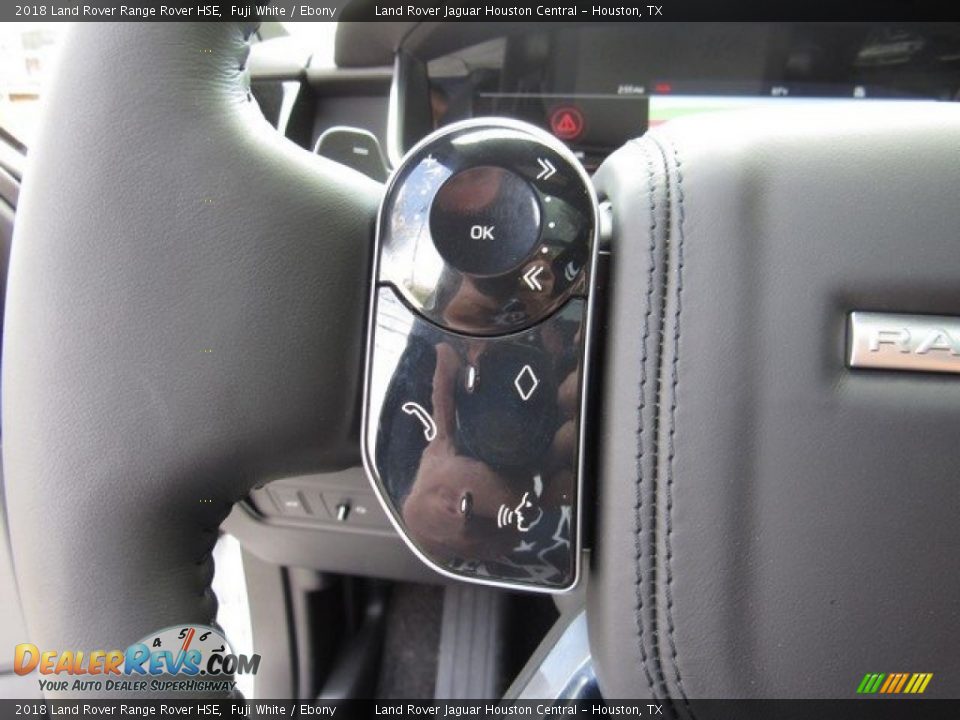 Controls of 2018 Land Rover Range Rover HSE Photo #30
