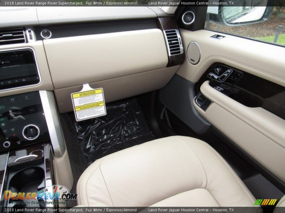 Dashboard of 2018 Land Rover Range Rover Supercharged Photo #15