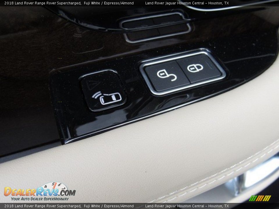 2018 Land Rover Range Rover Supercharged Fuji White / Espresso/Almond Photo #25