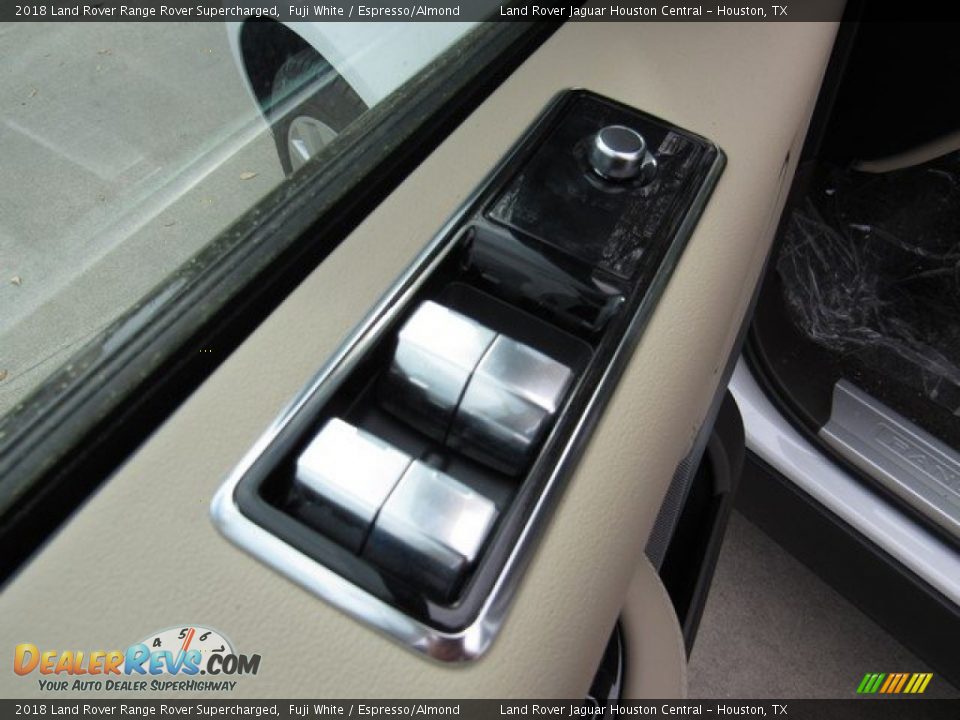 2018 Land Rover Range Rover Supercharged Fuji White / Espresso/Almond Photo #29