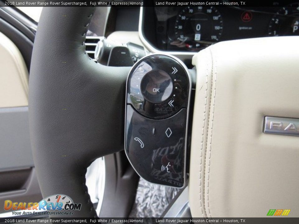 Controls of 2018 Land Rover Range Rover Supercharged Photo #31