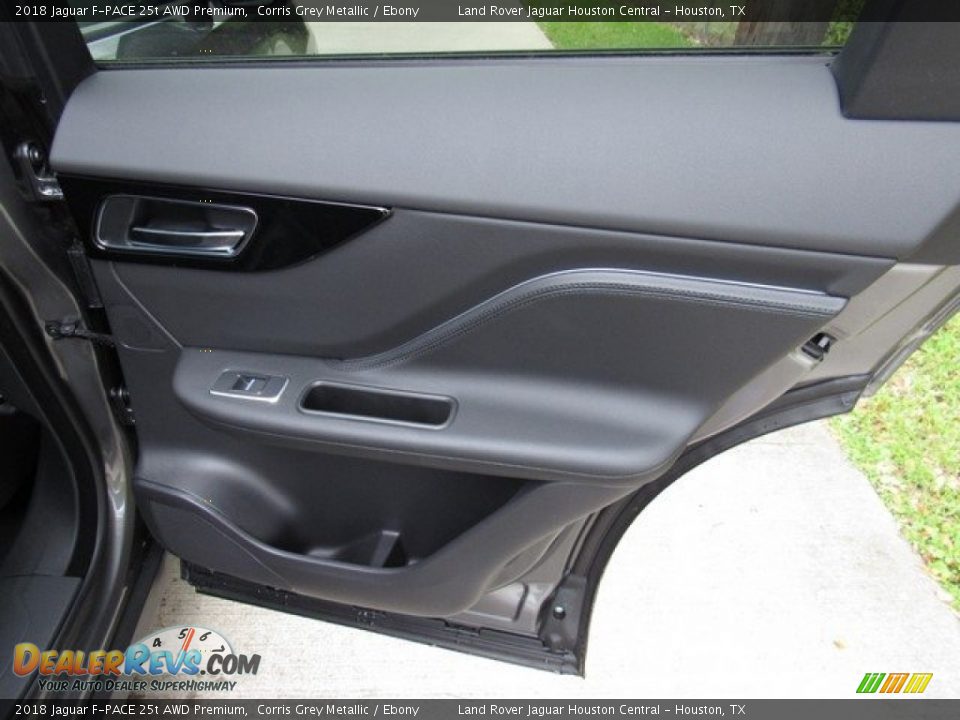 2018 Jaguar F-PACE 25t AWD Premium Corris Grey Metallic / Ebony Photo #22
