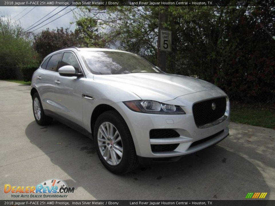 2018 Jaguar F-PACE 25t AWD Prestige Indus Silver Metallic / Ebony Photo #2