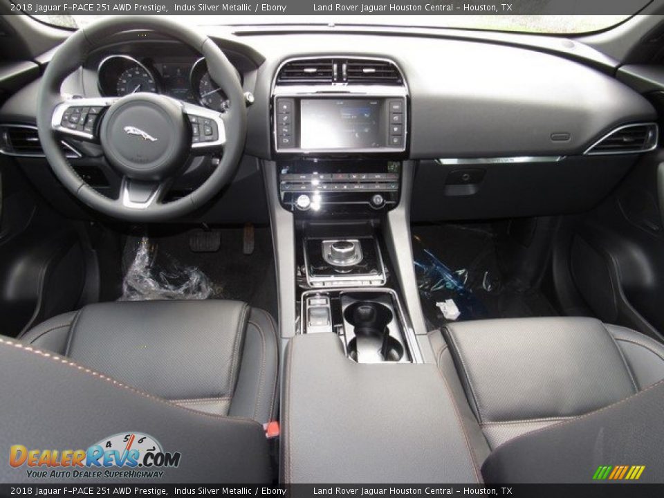 2018 Jaguar F-PACE 25t AWD Prestige Indus Silver Metallic / Ebony Photo #4