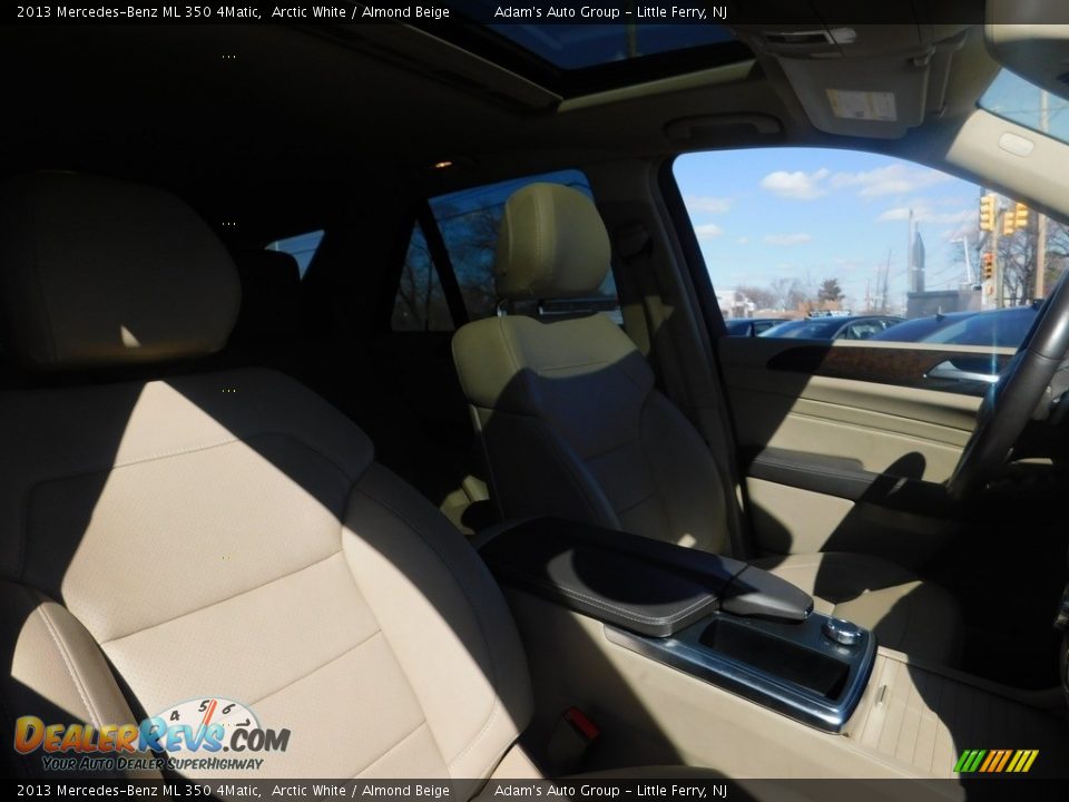 2013 Mercedes-Benz ML 350 4Matic Arctic White / Almond Beige Photo #20
