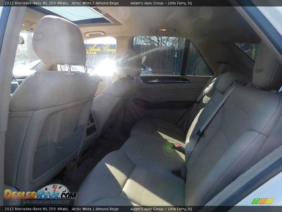 2013 Mercedes-Benz ML 350 4Matic Arctic White / Almond Beige Photo #24