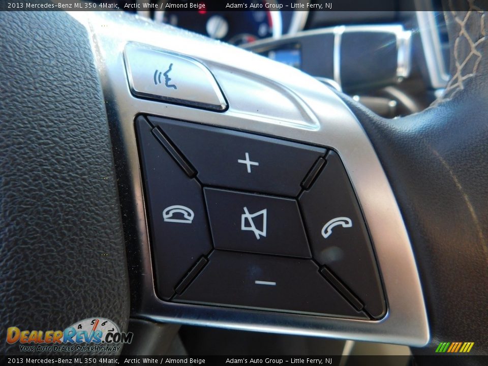 2013 Mercedes-Benz ML 350 4Matic Arctic White / Almond Beige Photo #28