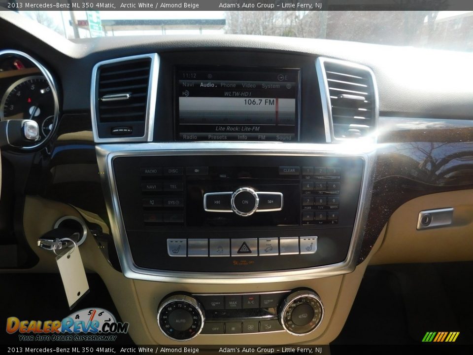 2013 Mercedes-Benz ML 350 4Matic Arctic White / Almond Beige Photo #33