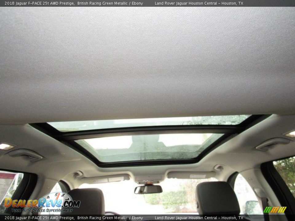 2018 Jaguar F-PACE 25t AWD Prestige British Racing Green Metallic / Ebony Photo #18