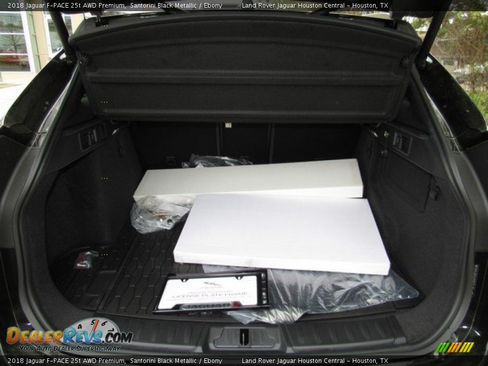 2018 Jaguar F-PACE 25t AWD Premium Santorini Black Metallic / Ebony Photo #17