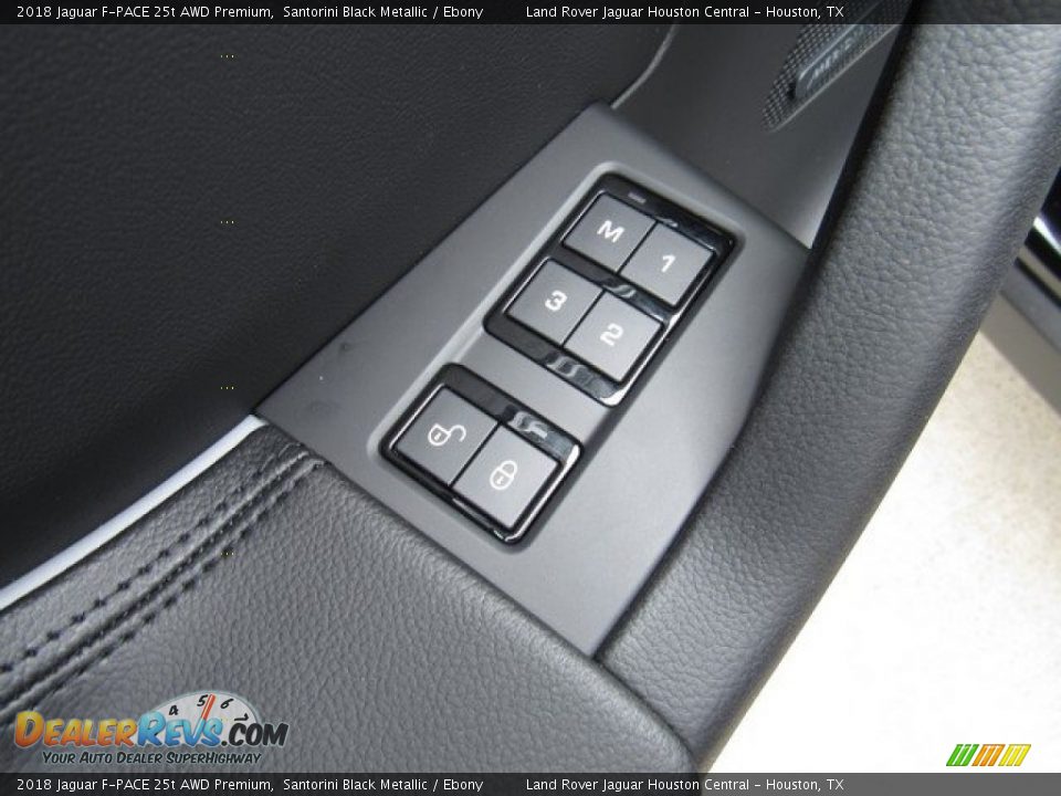 2018 Jaguar F-PACE 25t AWD Premium Santorini Black Metallic / Ebony Photo #25