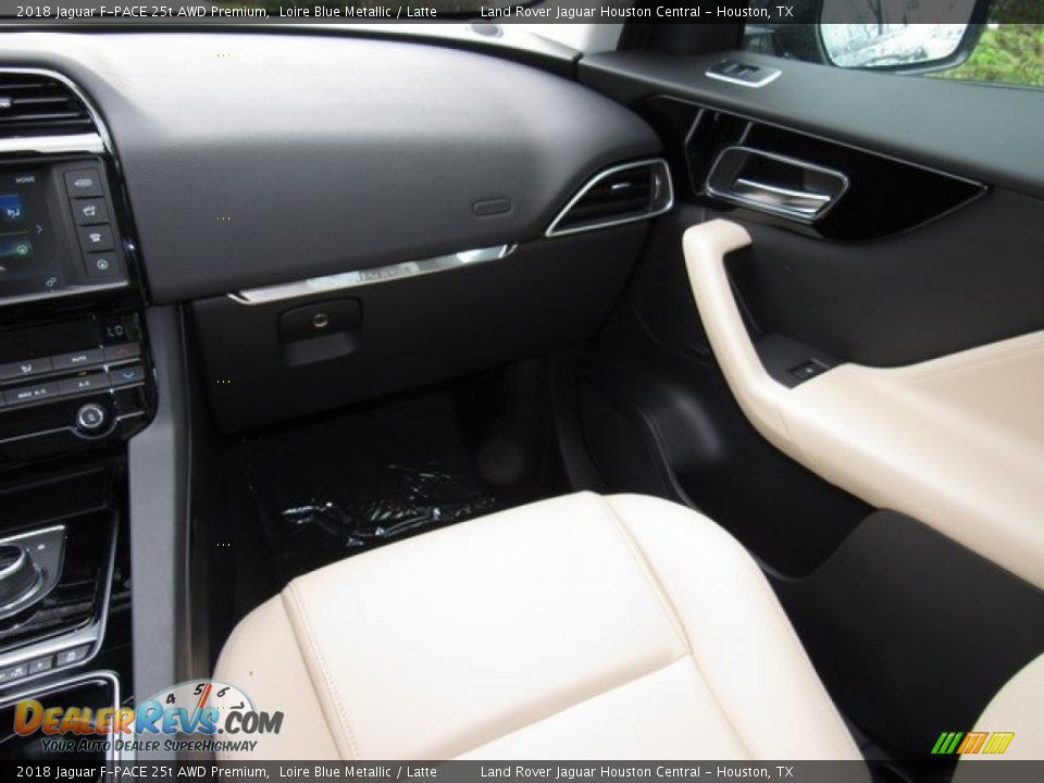 2018 Jaguar F-PACE 25t AWD Premium Loire Blue Metallic / Latte Photo #15