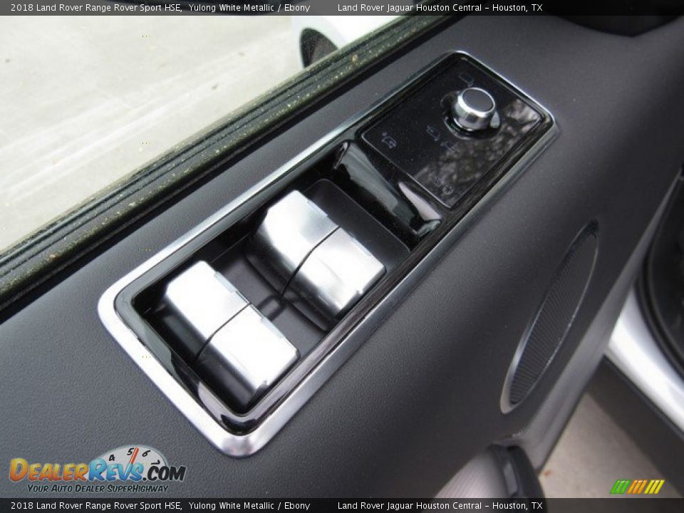 Controls of 2018 Land Rover Range Rover Sport HSE Photo #26