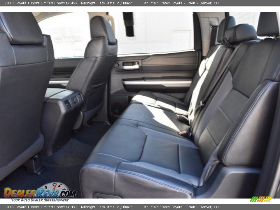2018 Toyota Tundra Limited CrewMax 4x4 Midnight Black Metallic / Black Photo #15