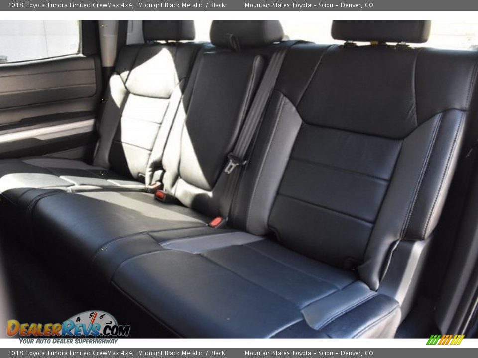 2018 Toyota Tundra Limited CrewMax 4x4 Midnight Black Metallic / Black Photo #16