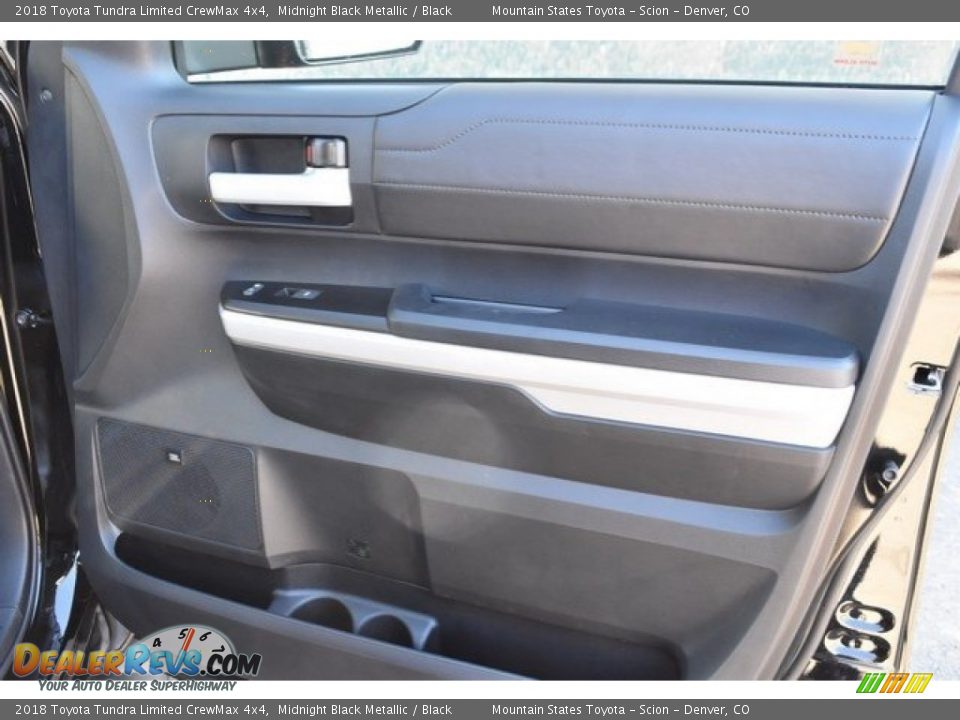 2018 Toyota Tundra Limited CrewMax 4x4 Midnight Black Metallic / Black Photo #22