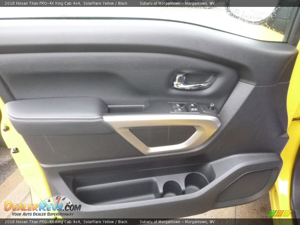2018 Nissan Titan PRO-4X King Cab 4x4 SolarFlare Yellow / Black Photo #12