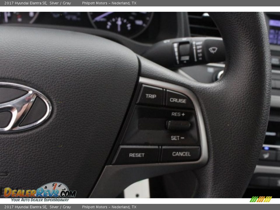 2017 Hyundai Elantra SE Silver / Gray Photo #21