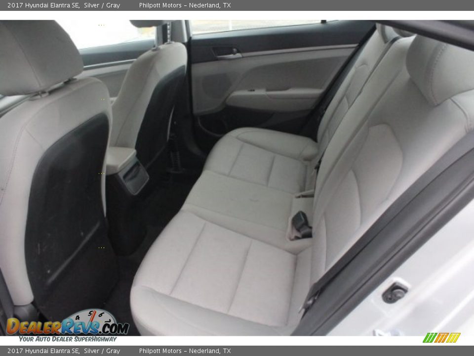 2017 Hyundai Elantra SE Silver / Gray Photo #25