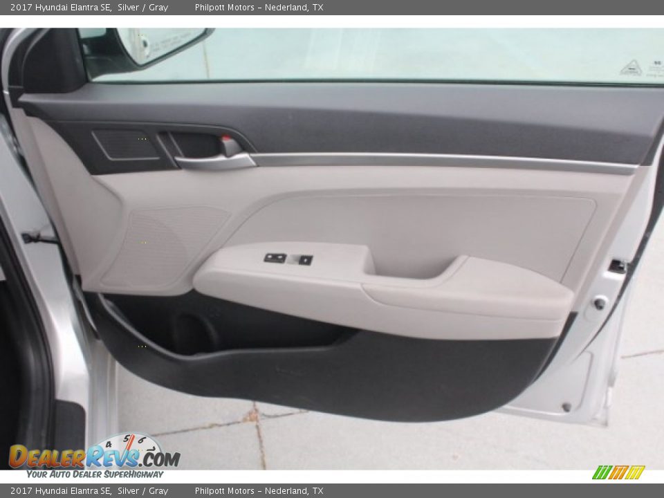 2017 Hyundai Elantra SE Silver / Gray Photo #31