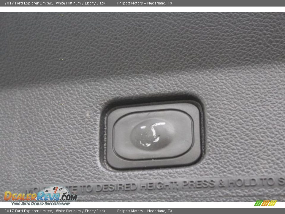 2017 Ford Explorer Limited White Platinum / Ebony Black Photo #33
