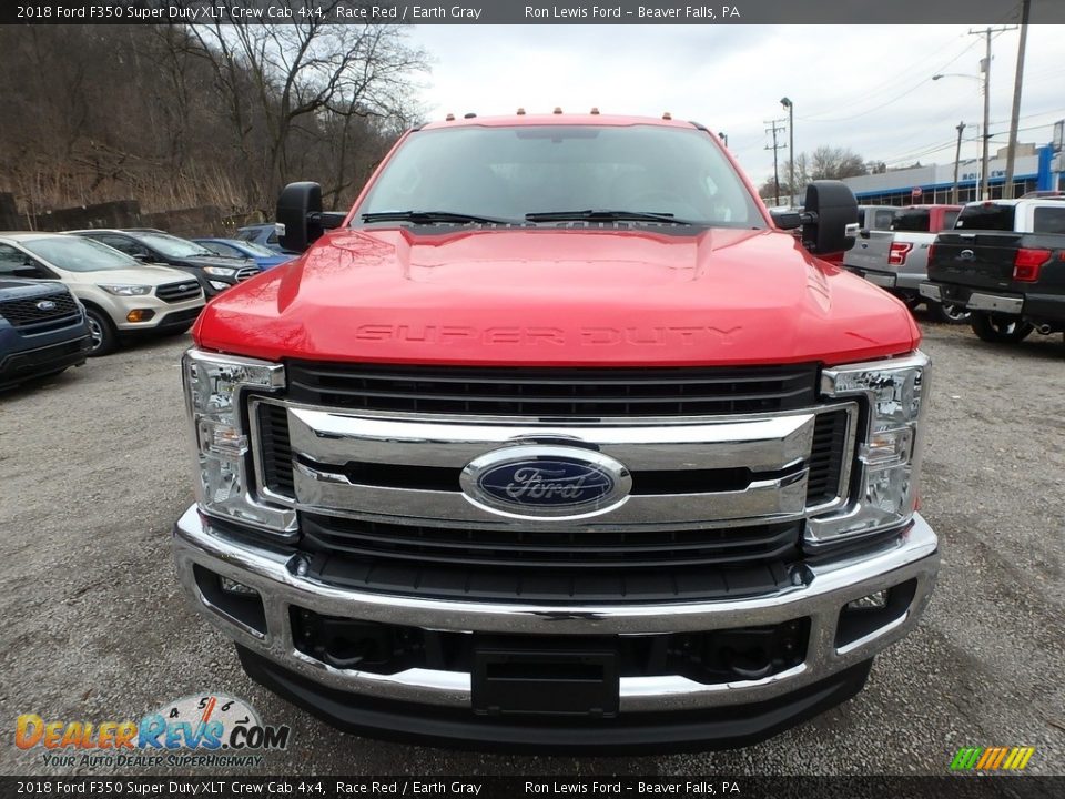 2018 Ford F350 Super Duty XLT Crew Cab 4x4 Race Red / Earth Gray Photo #8