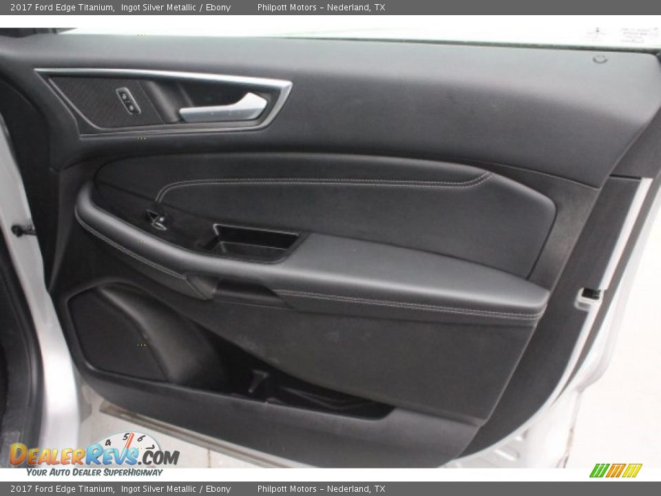 2017 Ford Edge Titanium Ingot Silver Metallic / Ebony Photo #36