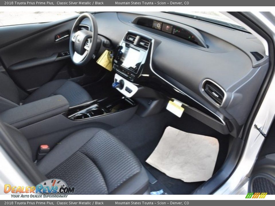 2018 Toyota Prius Prime Plus Classic Silver Metallic / Black Photo #11