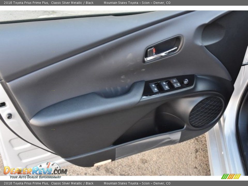 2018 Toyota Prius Prime Plus Classic Silver Metallic / Black Photo #20