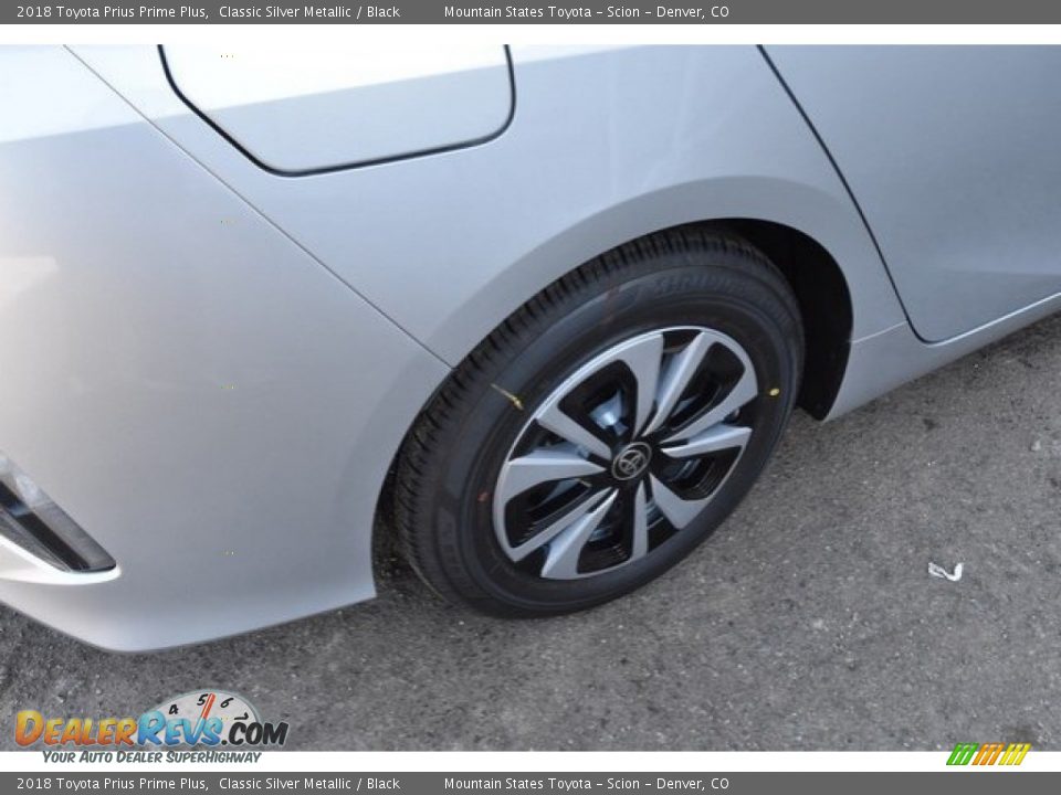 2018 Toyota Prius Prime Plus Classic Silver Metallic / Black Photo #34