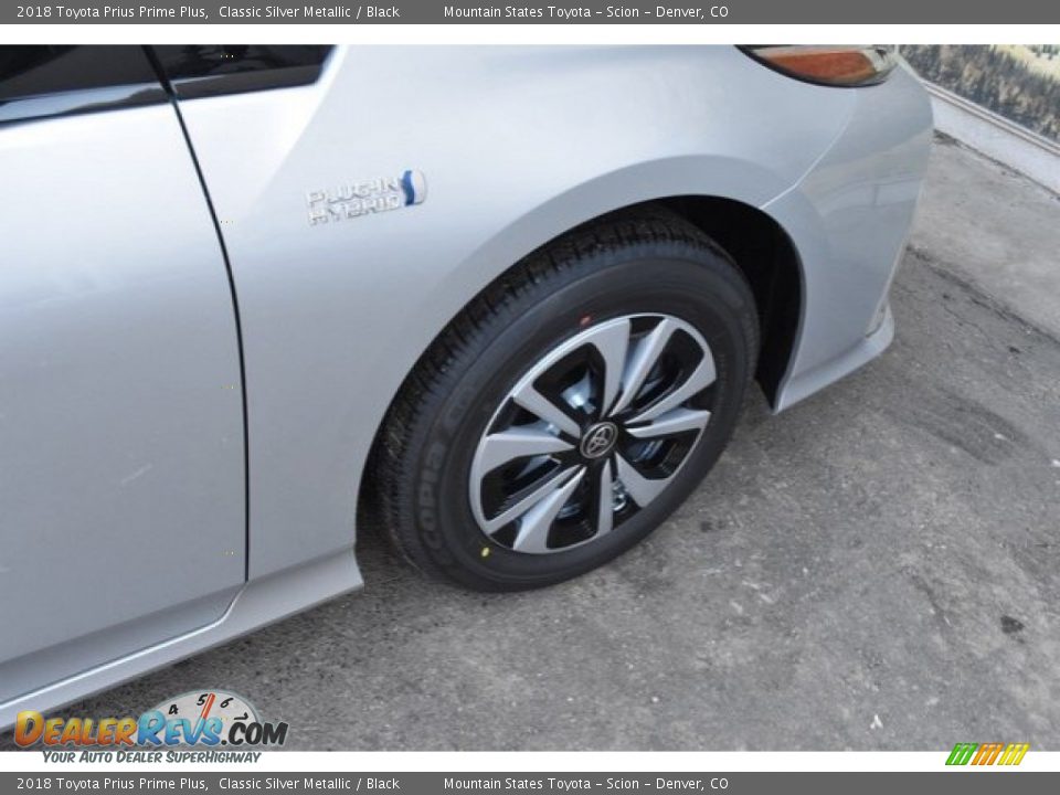 2018 Toyota Prius Prime Plus Classic Silver Metallic / Black Photo #35