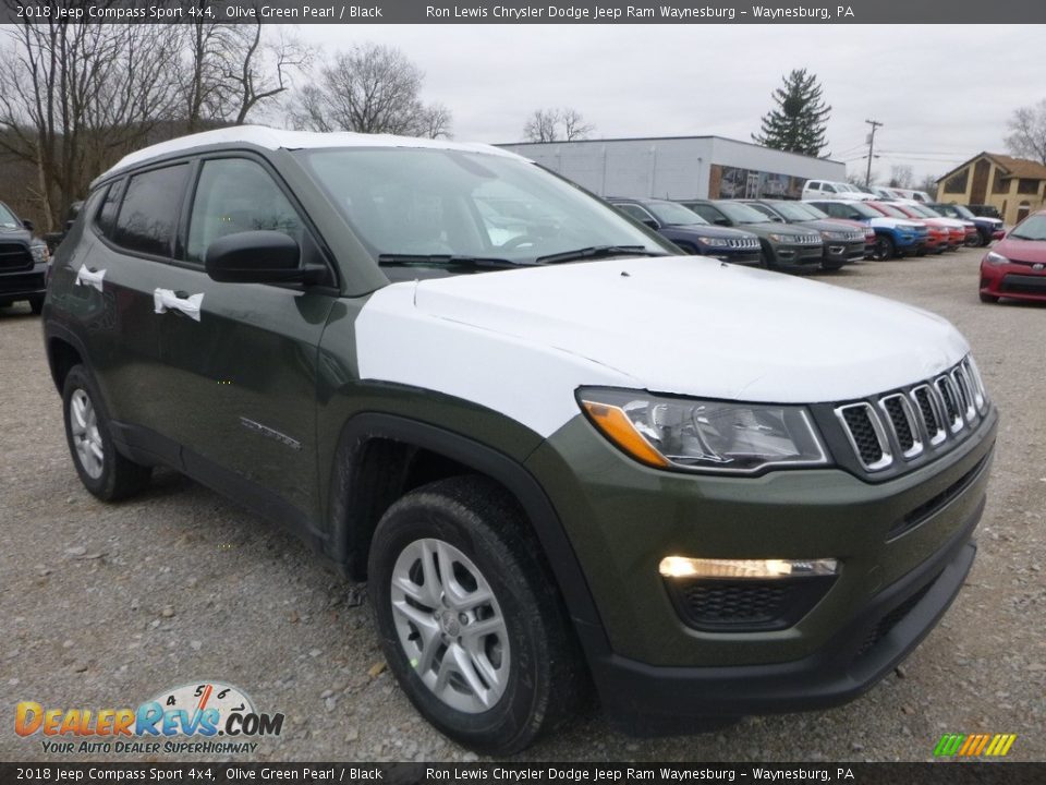 2018 Jeep Compass Sport 4x4 Olive Green Pearl / Black Photo #7
