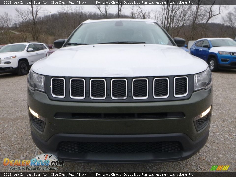 2018 Jeep Compass Sport 4x4 Olive Green Pearl / Black Photo #8