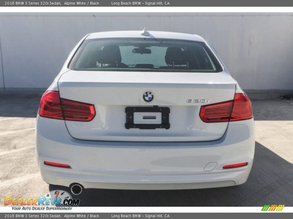 2018 BMW 3 Series 320i Sedan Alpine White / Black Photo #4