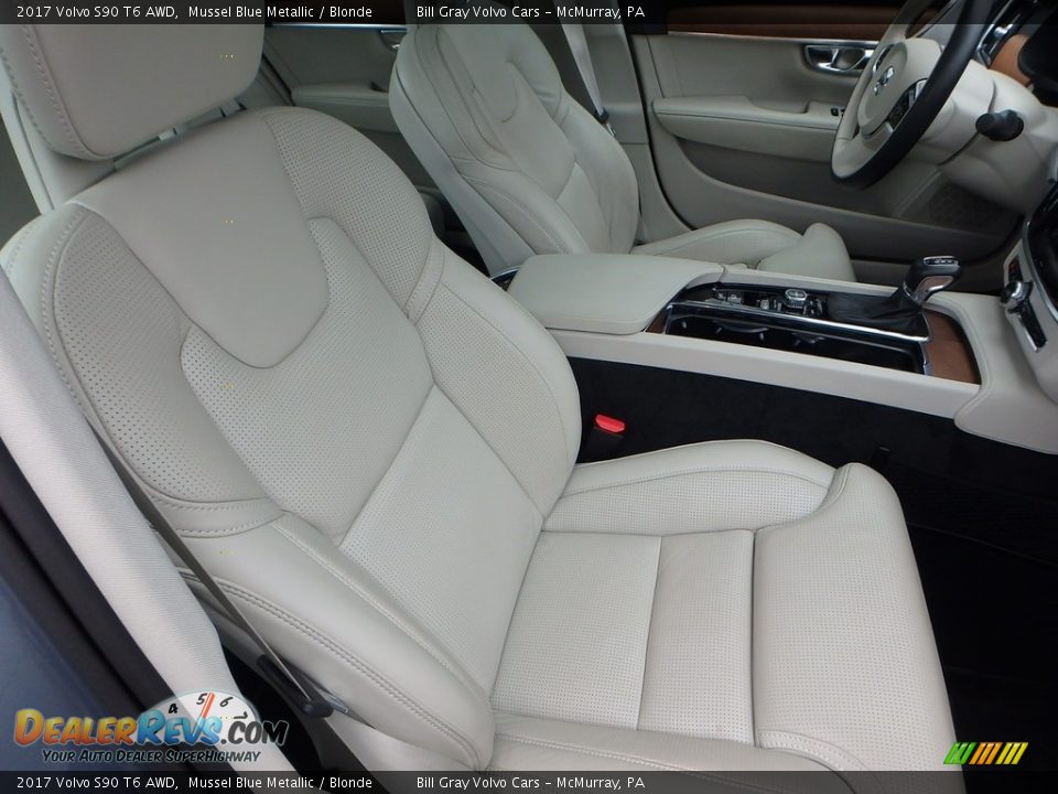 2017 Volvo S90 T6 AWD Mussel Blue Metallic / Blonde Photo #10