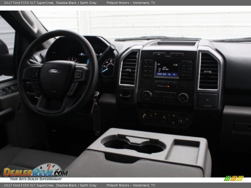 2017 Ford F150 XLT SuperCrew Shadow Black / Earth Gray Photo #24