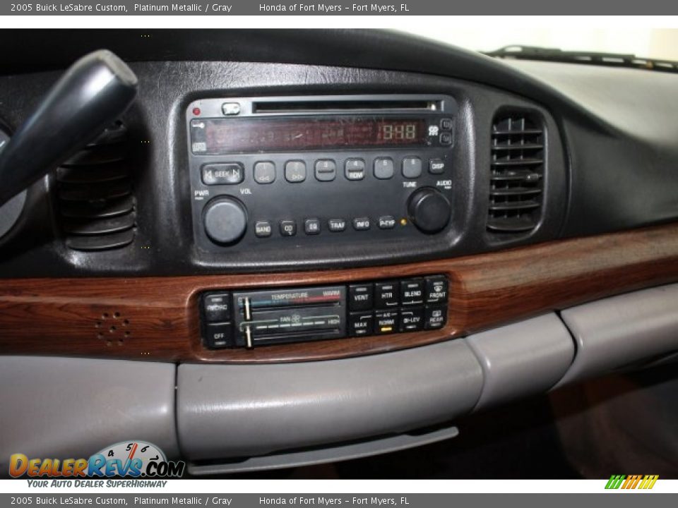 2005 Buick LeSabre Custom Platinum Metallic / Gray Photo #24